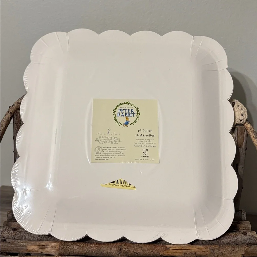 NIP! MERI MERI Beatrix Potter PETER RABBIT EASTER Disposable PAPER PLATES